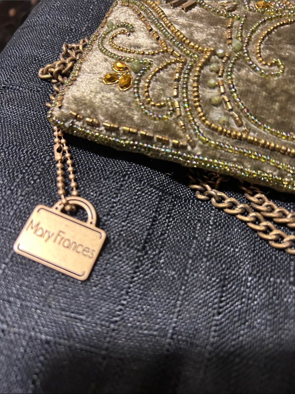 Mary Francis HAND BEADED Velvet Crossbody Clutch Olive Green BRAND NEW WITH TAG - Picture 3 of 16